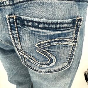 Silver Jeans  Suki Classic Stretch Jeans 32x31 Women’s  Mid Rise Boot Cut
